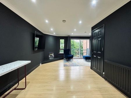 6 Balmoral Mews, Belfast, BT9 6NU - Photo 3