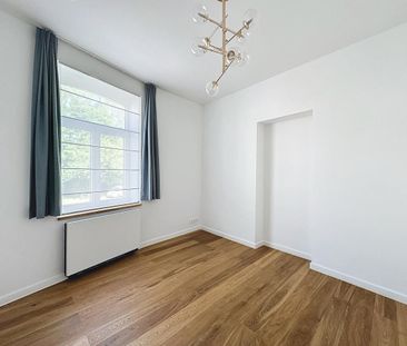 Etangs Boitsfort: Magnificent house with 3 facades + garden - Photo 5