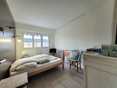 LOCATION PAU - Appartement T4 de 76 m² dans une résidence calme avec balcon et garage - Photo 3