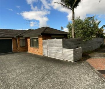 WELL PRESENTED BRICK AND TILE HOME - Photo 6