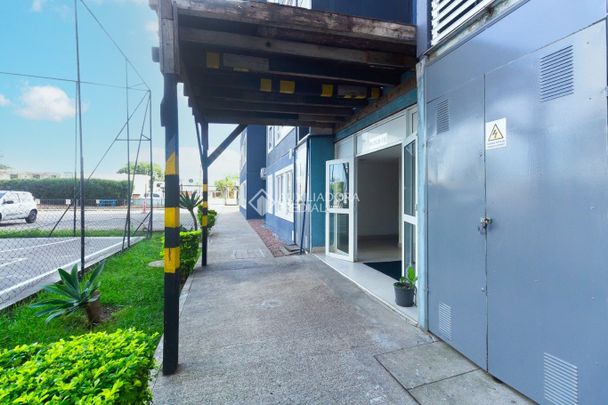 Apartamento com 2 quartos e 48m² para alugar em Jardim Leopoldina, Porto Alegre. - Photo 1