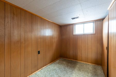 For Lease - 24 Douglas Crescent, Toronto, Ontario - Photo 2