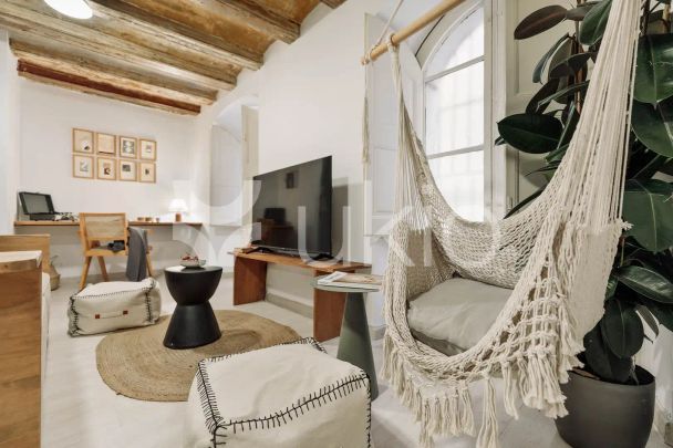 Apartamento de alquiler en Carrer de la Victòria, Sant Pere, Sta. Caterina i la Ribera - Photo 1