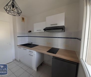 Location Appartement 2 pièces 47m² AGEN 47000 - Photo 5