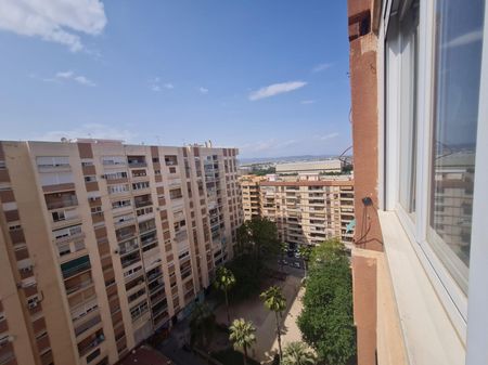 Flat - Valencia (Ciutat Jardí) - Photo 4