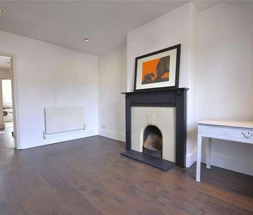 Elmbridge Road, Cranleigh, Surrey, GU6 - Photo 4