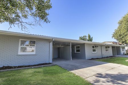 2/6 Hodel Street, Rosslea QLD 4812 - House For Rent - $385 | Domain - Photo 4