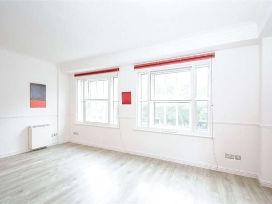 Royal Tower Lodge, 40 Cartwright Street, London, E1 8LX - Photo 1