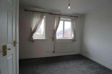 Aviemore Close, Holcombe Brook, BL0 - Photo 4