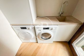 Apartment for Rent on Paseo Mallorca