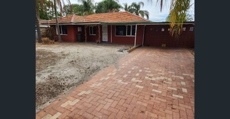 5 Bedrooms 2 Bathrooms big family home - Photo 5