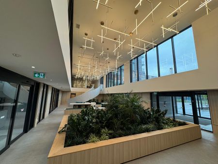 For Lease - 3079 Trafalgar Rd Road Unit# 1310, Oakville, Ontario - Photo 2