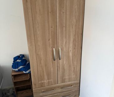 Room in a Shared House, Narborough Road South, LE3 - Photo 4