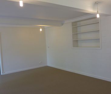 2-Bedroom Paddington Unit - Photo 1
