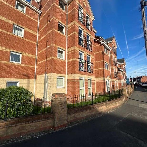 Swan Lane, Coventry, CV2 - Photo 1