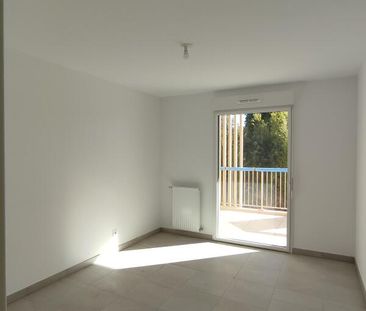 Location Appartement 2 pièces 50m² NICE 06100 - Photo 1