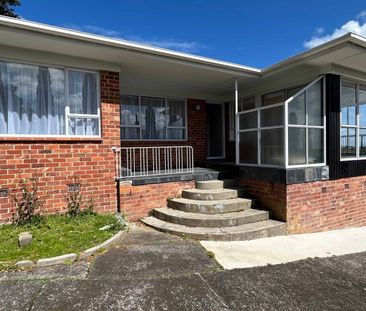 Sunny Family Home In Cockle Bay - Photo 5