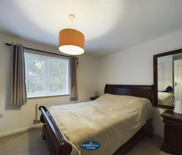 Molay Close, Tile Hill, Coventry - Photo 3