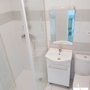 Location Appartement 1 pièce 23m² - Photo 2