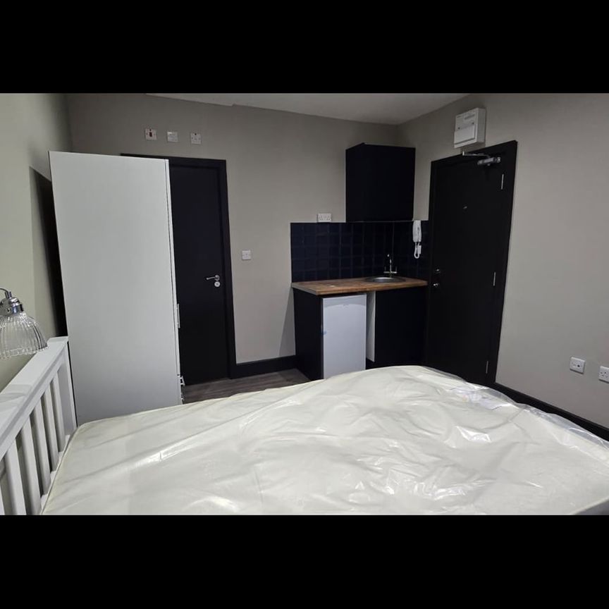 Studio Flat, St. John's Way, N19 - Photo 1