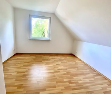 Wohnen oder Gewerbe mit 5 Zimmern direkt am U- Bahnhof Biesdorf Süd - Photo 1