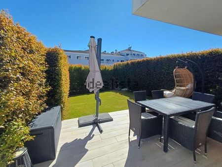 Alquiler de chalet adosado en San Roque Club - Photo 5