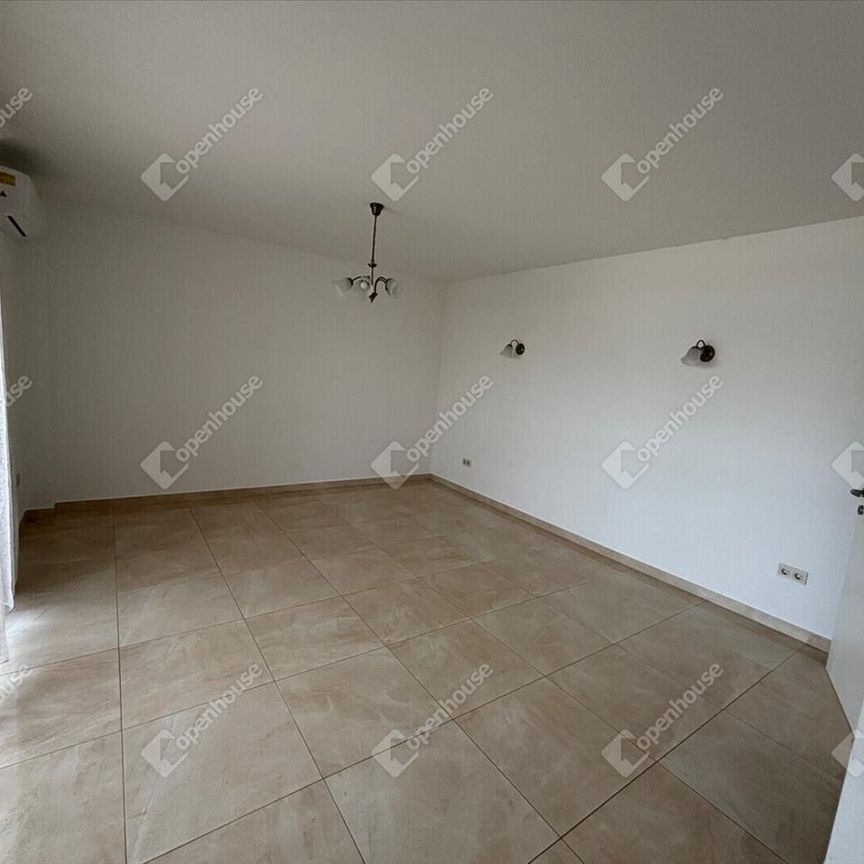 Kiadó újszerű állapotú lakás - Győr - Fotó 1