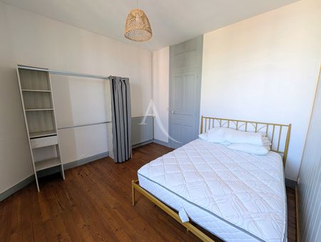 Location Appartement 3 pièces 83m² - Photo 4
