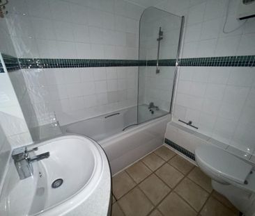 2 bedroom ground floor flat to rent - Photo 6