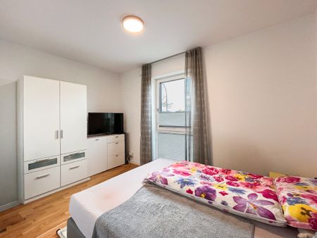 Moderne 3-Zimmer-Wohnung mit Aufzug, Fußbodenheizung & hellem Wohnbereich - Photo 3
