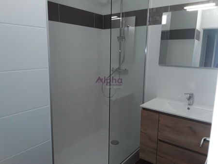 T2 BALCON ASCENSEUR PARKING Le Parme - Photo 4