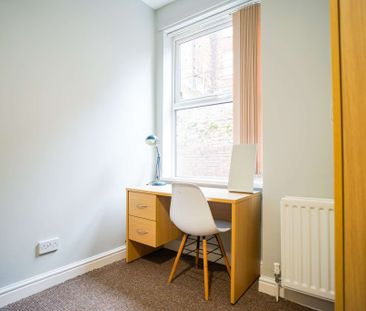 7 Harcourt Crescent, Crookesmoor, S10 1DG - Photo 1