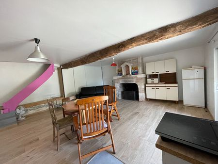 Location appartement 3 pièces, 100.00m², Saint-Valérien - Photo 2