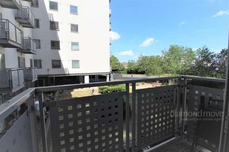 Prince Regent Road, Hounslow, TW3 - Photo 3