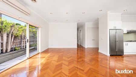 2/26 Tyne Street, Box Hill North, VIC, 3129 - Photo 2