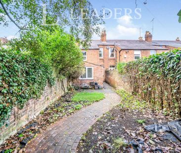 1 bedroom in a house share to rent - Photo 5