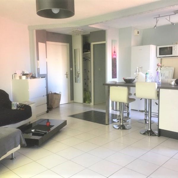 APPARTEMENT TYPE 3 MEUBLE 2 BALCONS PARKING COUVERT TOULOUSE METRO PATTE D'OIE - Photo 2