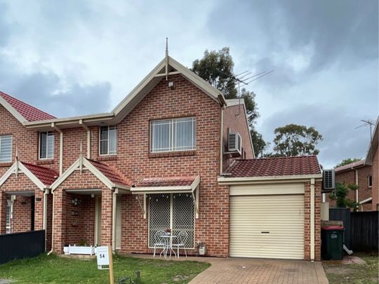 Well Maintained Three Bedroom Family Home&excl; - Photo 1