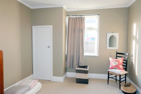 SOUTH HILL SEMI FURNISHED - Photo 4