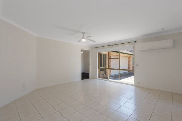 Charming 4 Bedroom Home Backing onto Bushland - Photo 1