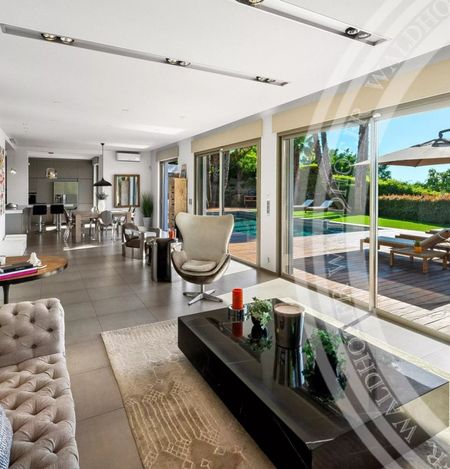 Villa • Le Riou - Photo 2