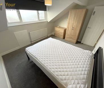 Room 5, Fountain Street, Morley, Leeds, LS27 0PX - Photo 5