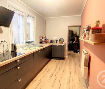 Location Appartement 2 pièces 47m² RIOM 63200 - Photo 5