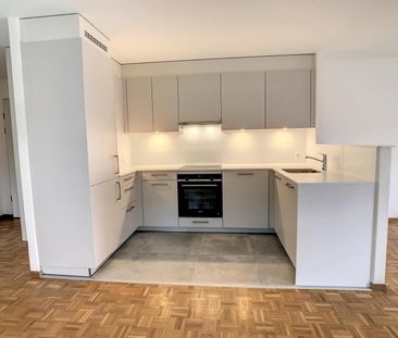 Bel appartement traversant de 3 pièces au 1er étage avec deux balcons - Foto 3