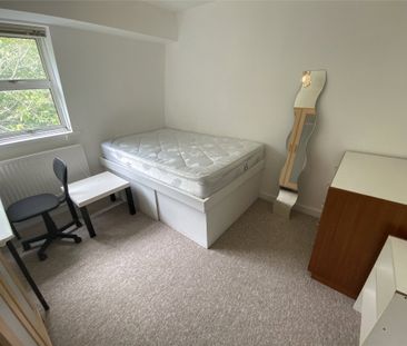 Lampards Buildings, Bath, Somerset, BA1 - Photo 2