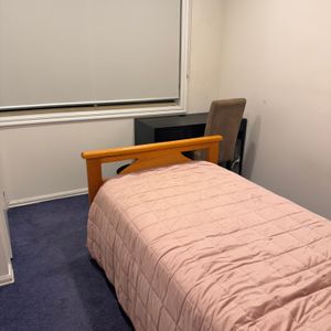 Mount Waverley - Photo 2