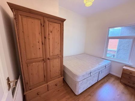 39 Glendower Street, Belfast, BT6 8PD - Photo 3