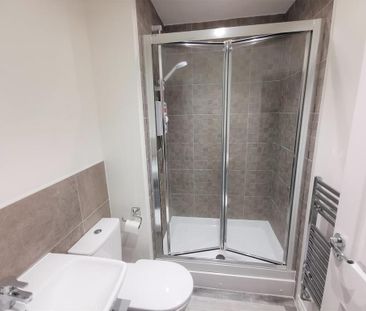 2 bedroom apartment to rent - Photo 6