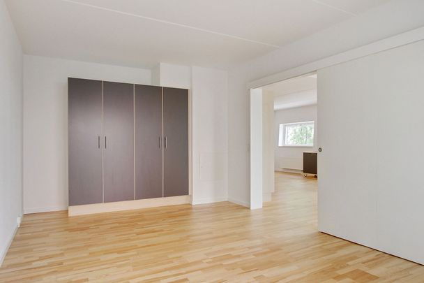 Poul Hartlings Gade 8, st. tv - Photo 1