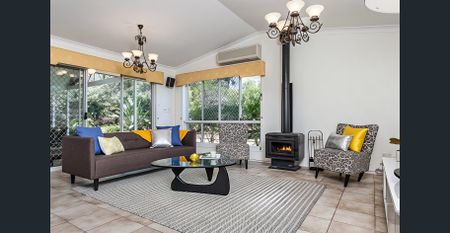 Stunning 5-Bedroom Family Home in Premier McDowall School Zone - Photo 2